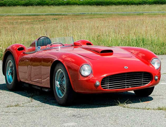 Lancia D25 SS car exhibited at the Rétromobile show