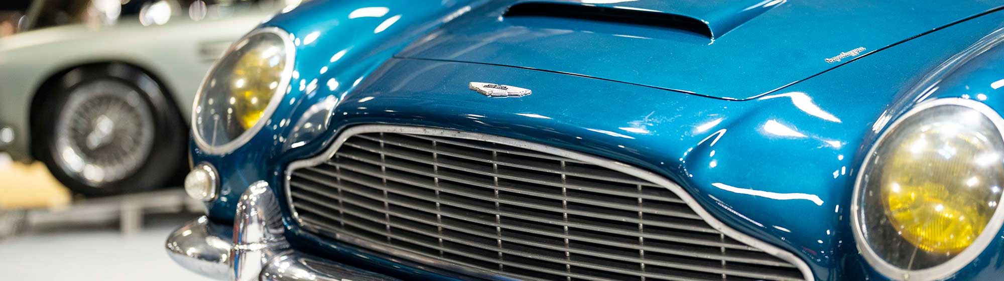 Aston Martin Vintage Bleu